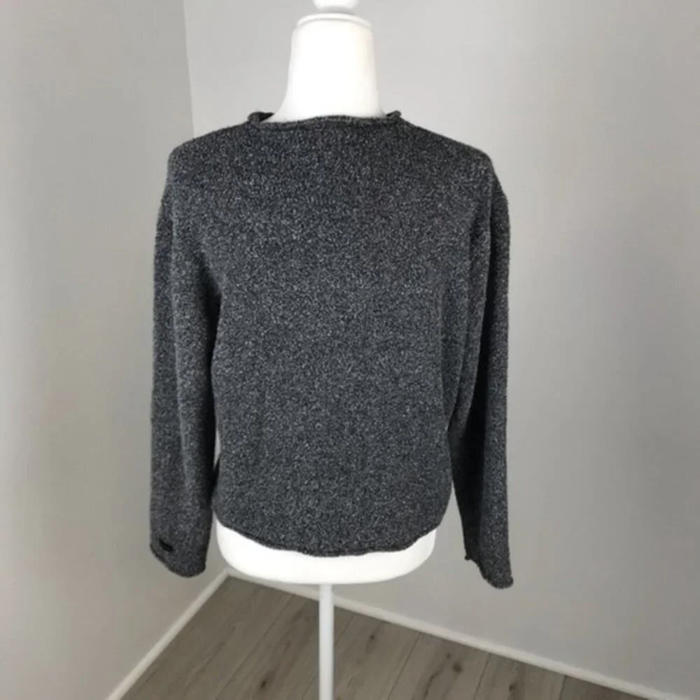 Columbia Grey Pullover Criss Cross Neck Top Size L - Picture 4 of 5